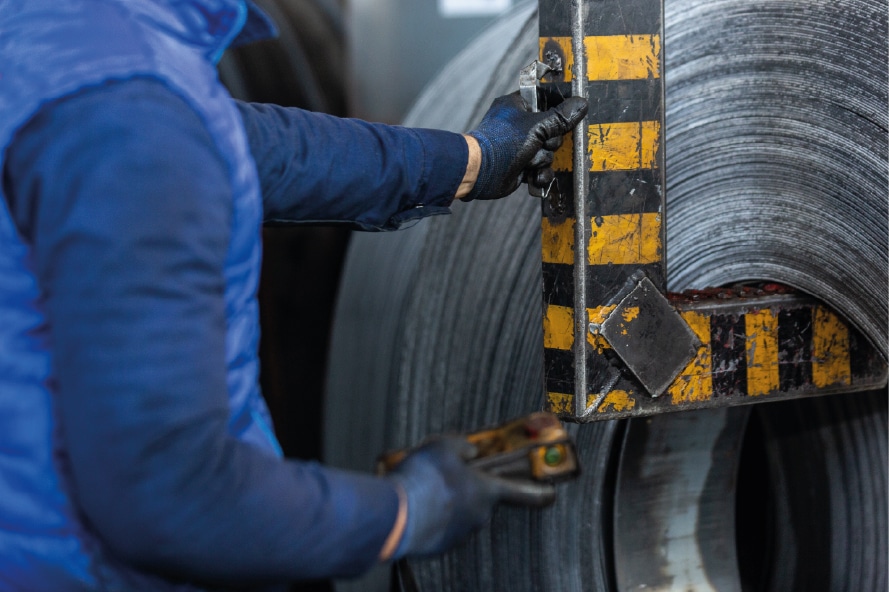 Cintas transportadoras de caucho en planta de reciclaje<br />
Cintas transportadoras de caucho dise&ntilde;adas para el movimiento eficiente de residuos y materiales reciclables en instalaciones industriales. Alta durabilidad y rendimiento en entornos exigentes.